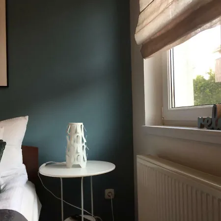 Lake Apartment 公寓 *