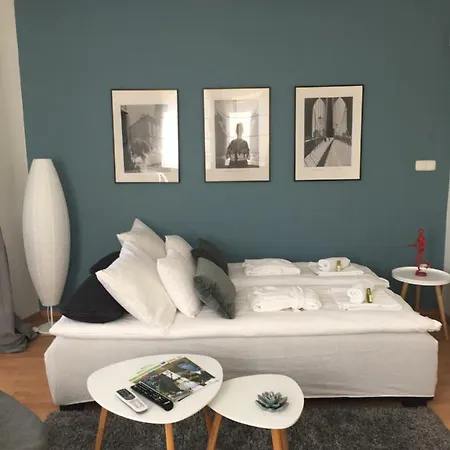 Lake Apartment Appartamento Hévíz