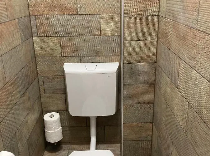 Lake Apartment アパート ヘーヴィーズ