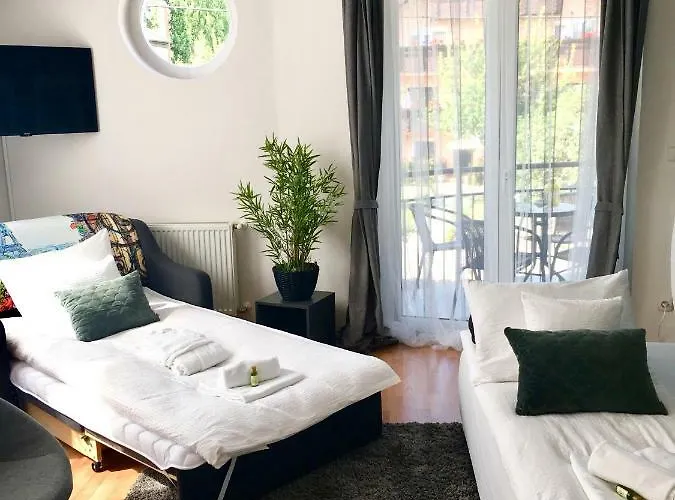 Lake Apartment Lägenhet